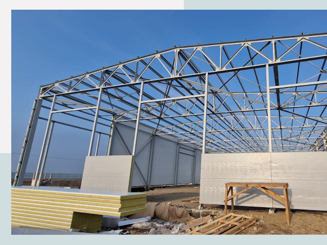 Утепленные ангары в Мирный от 607 руб. за м²