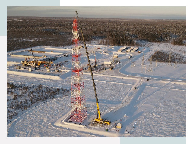 Мачты связи в Мирном