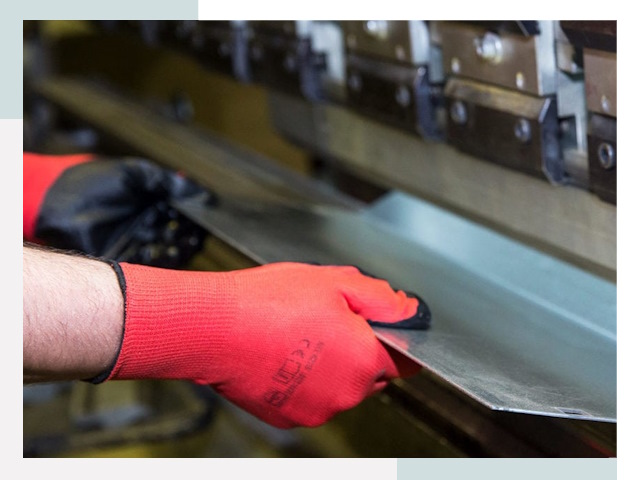 Гибка металла в Мирный от 607 руб. - Надёжно и быстро